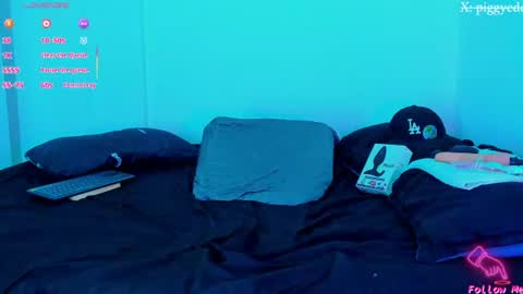 Snapshot of piggy_eddy chatting on 07/01/26, 01:51 Eddy Brock... Its a pleasure to talk to... online show from 07/01/26, 01:51