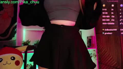 Snapshot of pika_pikaa chatting on 03/07/25, 09:38 Sonya online show from 03/07/25, 09:38