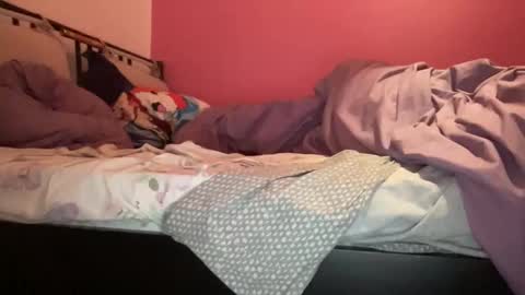 Snapshot of pikafoune22 chatting on 02/05/26, 01:32 Pikafounes online show from 02/05/26, 01:32