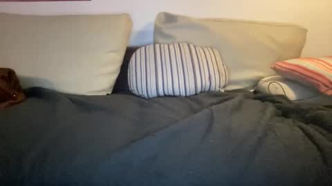 Pikafounes online show from 06/01/26, 10:00