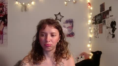 Snapshot of pikawiii chatting on 12/07/24, 03:58 ill be back on monday 18th of november online show from 12/07/24, 03:58