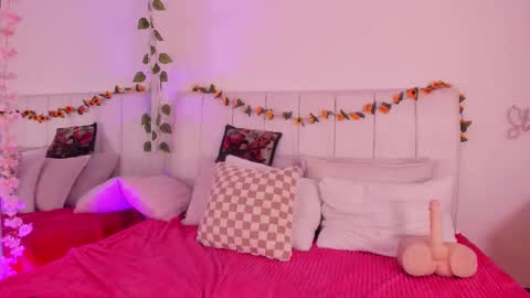 Snapshot of pikayle chatting on 01/12/26, 08:03 PIKAYLE online show from 01/12/26, 08:03