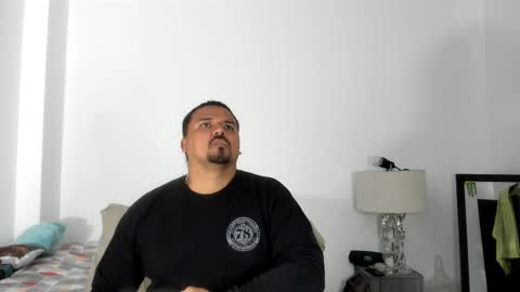 pikoro_gomez online show from 10/07/25, 12:19