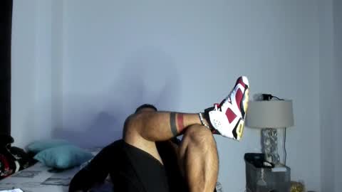 pikoro_gomez online show from 11/25/25, 12:32