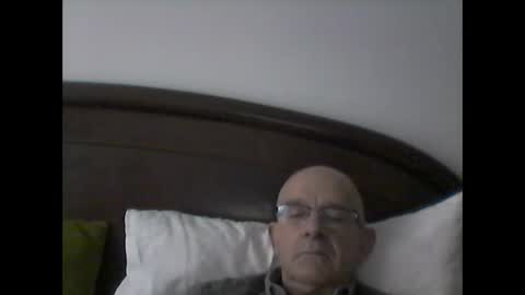 Snapshot of pikuz47 chatting on 03/07/25, 02:01 pikuz47 online show from 03/07/25, 02:01