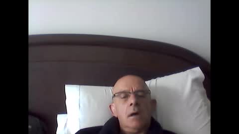 Snapshot of pikuz47 chatting on 03/20/26, 03:39 pikuz47 online show from 03/20/26, 03:39