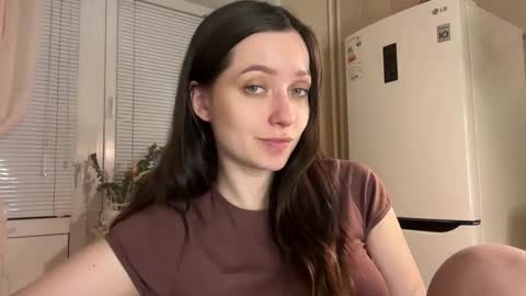 Trisha     online show from 12/14/25, 07:40