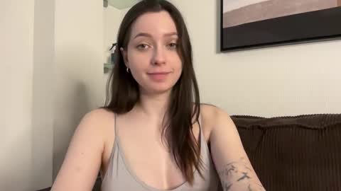 Trisha     online show from 02/11/26, 01:05