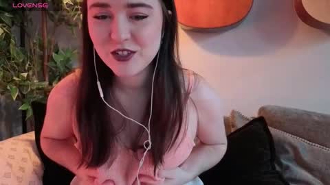 PilloGoddess online show from 03/18/26, 06:16