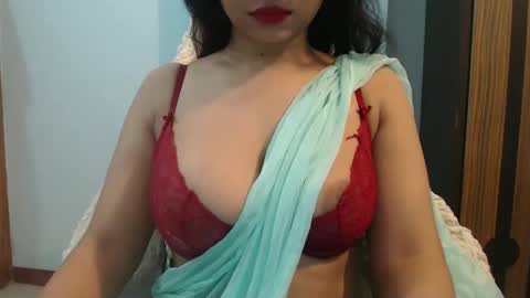 Sayra online show from 12/19/25, 06:48
