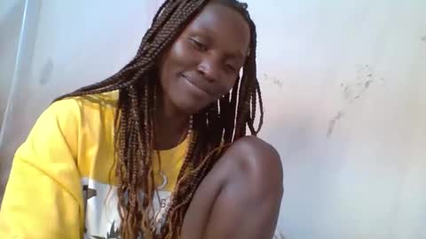 Snapshot of pinah1997 chatting on 05/10/26, 07:52 pinah1997 online show from 05/10/26, 07:52