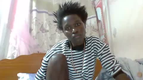 Snapshot of pinah1997 chatting on 06/08/26, 11:05 pinah1997 online show from 06/08/26, 11:05