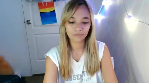 pinay beauty14 online show from 02/19/25, 01:28