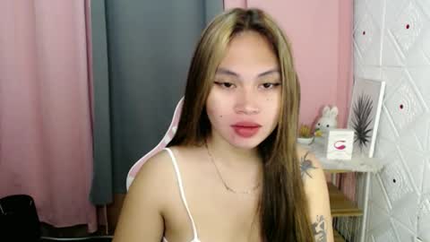 Jen online show from 03/19/26, 01:09