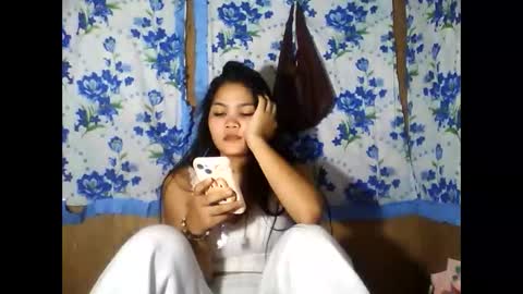Snapshot of pinay_just18th chatting on 05/12/26, 02:58 pinay_just18th online show from 05/12/26, 02:58