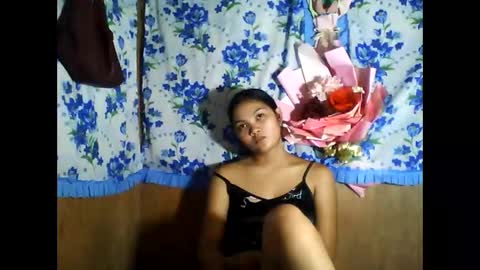 Snapshot of pinay_just18th chatting on 05/24/26, 09:47 pinay_just18th online show from 05/24/26, 09:47