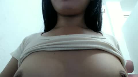 Pearly online show from 12/16/25, 12:04