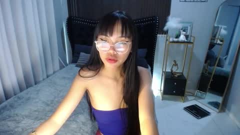 Snapshot of pinay_slutx chatting on 03/01/25, 07:19 dee online show from 03/01/25, 07:19