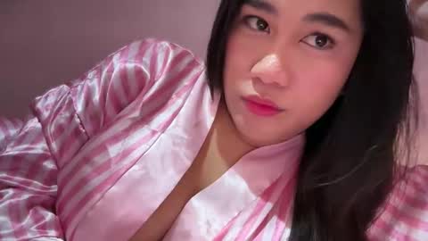 Snapshot of pinay_sofiexx chatting on 03/15/26, 09:59 sofielove online show from 03/15/26, 09:59