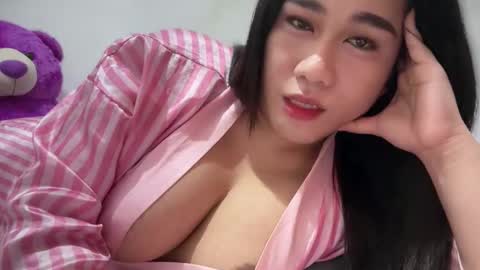 Snapshot of pinay_sofiexx chatting on 04/29/26, 03:49 sofielove online show from 04/29/26, 03:49