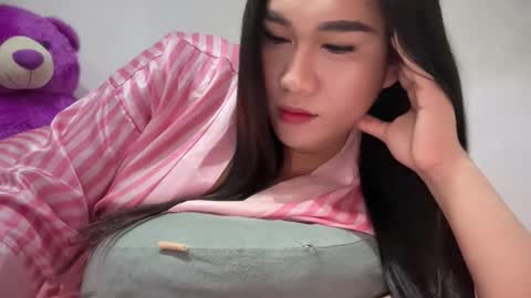 Snapshot of pinay_sofiexx chatting on 04/29/26, 05:30 sofielove online show from 04/29/26, 05:30