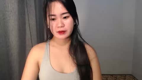 Snapshot of pinay_tourguide69 chatting on 05/24/26, 12:32 pinay_tourguide69 online show from 05/24/26, 12:32