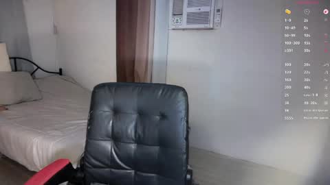 Snapshot of pinaycandice chatting on 03/12/26, 11:44 pinaycandice online show from 03/12/26, 11:44