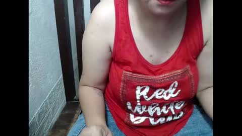 Snapshot of pinayhotcumbb chatting on 01/13/26, 10:48 mhae-mhae online show from 01/13/26, 10:48