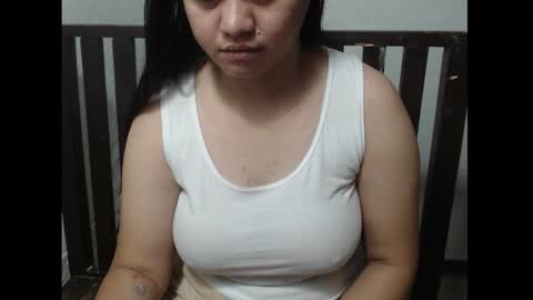 Snapshot of pinayhotcumbb chatting on 02/11/26, 03:22 mhae-mhae online show from 02/11/26, 03:22