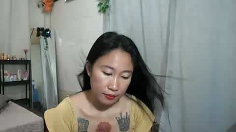 Snapshot of pinayhotty_yumie chatting on 06/26/26, 02:05 yumie online show from 06/26/26, 02:05