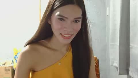Snapshot of pinayjessaxxx chatting on 03/26/26, 12:00 pinayjessaxxx online show from 03/26/26, 12:00