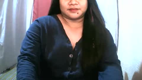 Snapshot of pinayjona chatting on 12/15/24, 12:28 pinayjona online show from 12/15/24, 12:28