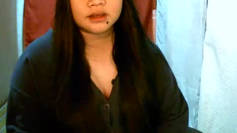 Snapshot of pinayjona chatting on 01/04/25, 12:27 pinayjona online show from 01/04/25, 12:27