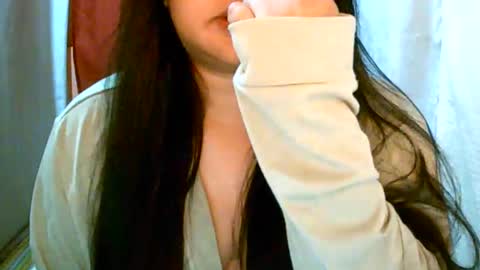 Snapshot of pinayjona chatting on 01/13/25, 01:06 pinayjona online show from 01/13/25, 01:06