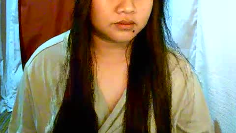 Snapshot of pinayjona chatting on 01/15/25, 12:04 pinayjona online show from 01/15/25, 12:04
