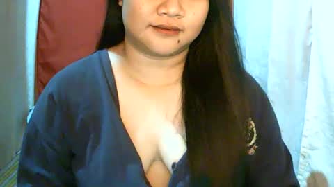 Snapshot of pinayjona chatting on 01/25/25, 12:47 pinayjona online show from 01/25/25, 12:47