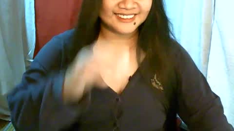 Snapshot of pinayjona chatting on 01/28/25, 12:54 pinayjona online show from 01/28/25, 12:54