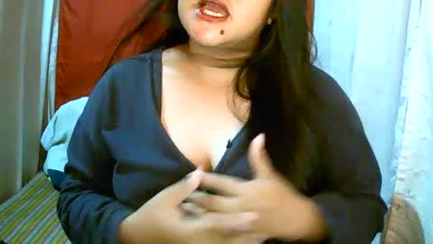 Snapshot of pinayjona chatting on 02/26/25, 10:58 pinayjona online show from 02/26/25, 10:58
