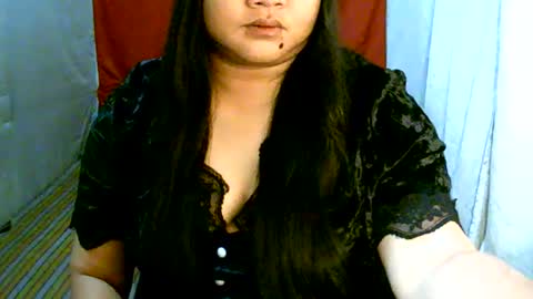 Snapshot of pinayjona chatting on 06/05/26, 12:33 pinayjona online show from 06/05/26, 12:33