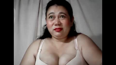 Snapshot of pinaymama12345 chatting on 01/09/26, 11:28 pinaymama12345 online show from 01/09/26, 11:28