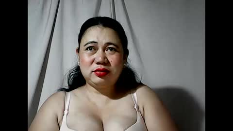 Snapshot of pinaymama12345 chatting on 02/14/26, 10:50 pinaymama12345 online show from 02/14/26, 10:50