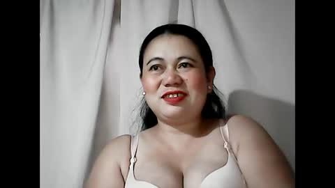 Snapshot of pinaymama12345 chatting on 03/14/26, 10:59 pinaymama12345 online show from 03/14/26, 10:59