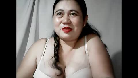 Snapshot of pinaymama12345 chatting on 03/21/26, 08:52 pinaymama12345 online show from 03/21/26, 08:52