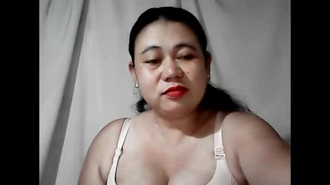 pinaymama12345 online show from 04/11/26, 10:47