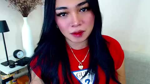 Snapshot of pinaymorena69 chatting on 01/08/25, 05:27 Just cath online show from 01/08/25, 05:27