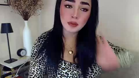 Snapshot of pinaymorena69 chatting on 02/04/25, 08:35 Just cath online show from 02/04/25, 08:35