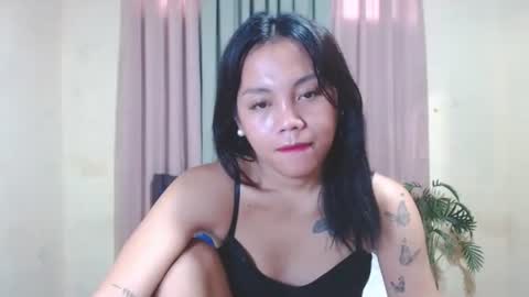 pinaymorena_stephanie online show from 06/04/26, 11:22