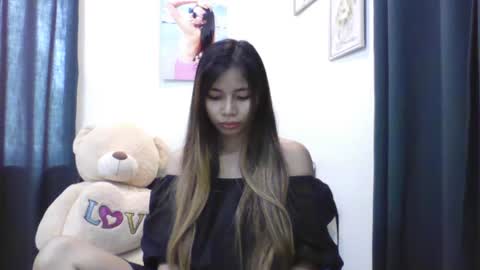 pinaypetite971689 online show from 01/11/25, 01:06