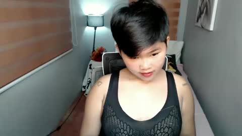 Snapshot of pinayprincesslyn chatting on 01/09/25, 06:38 Lyn the Lesbian online show from 01/09/25, 06:38
