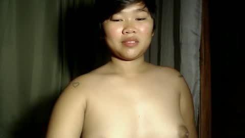 Snapshot of pinayprincesslyn chatting on 06/11/26, 06:50 Lyn the Lesbian online show from 06/11/26, 06:50
